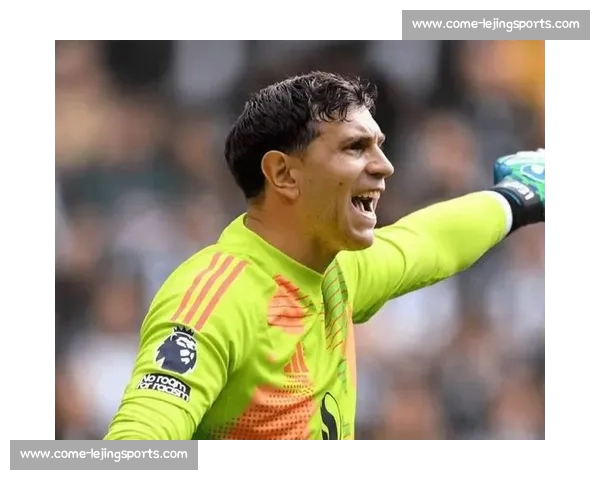 曼联清洗冗员代价曝光:最高补贴 90% 薪资 + 数百万镑补偿费