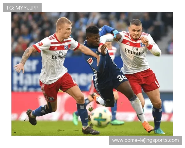 斯图加特官宣签下巴萨 18 岁中场新星达尔维奇 四年长约开启德甲新征程